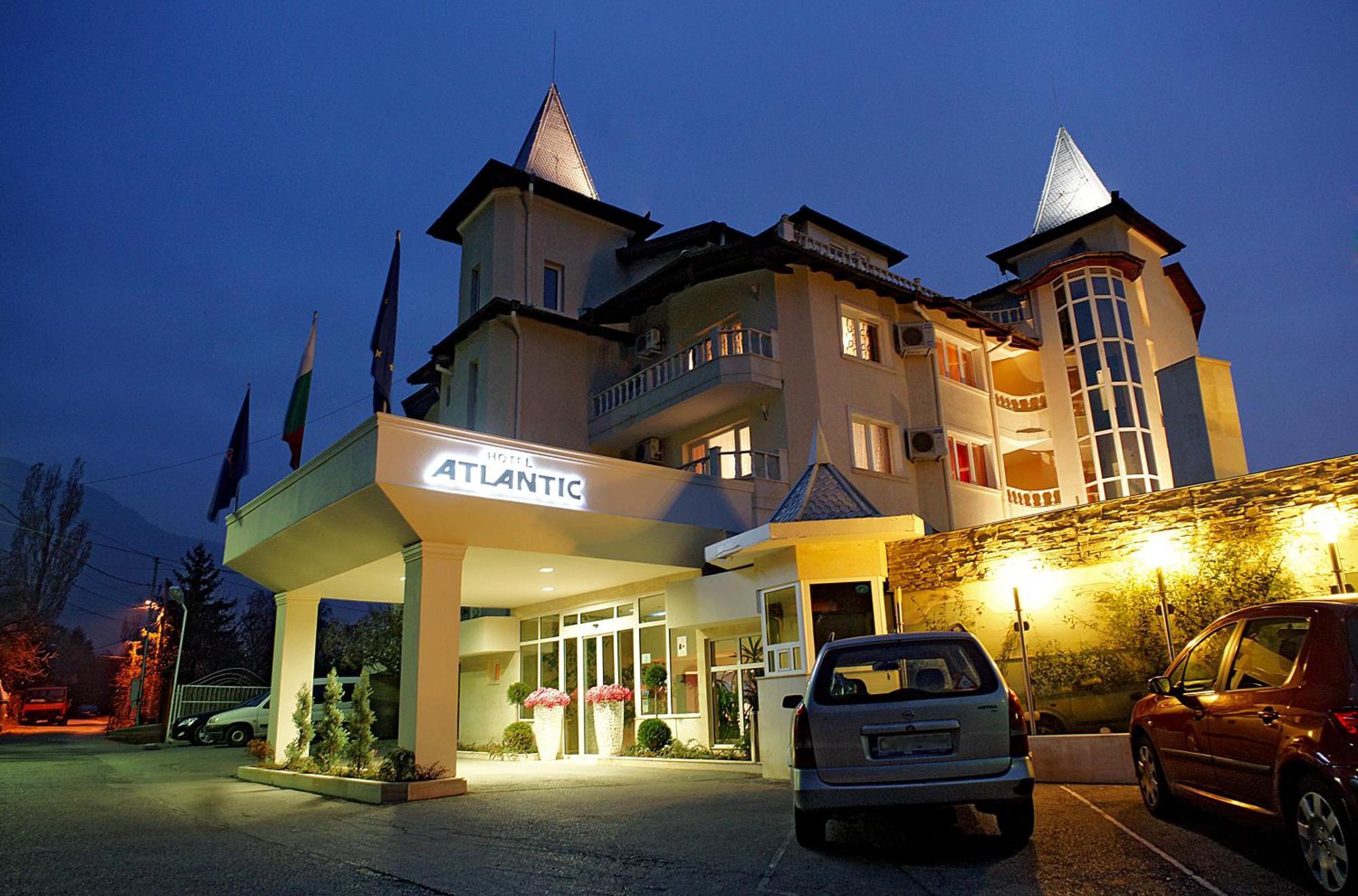 Atlantic Hotel - Free Parking Sofia Exteriör bild